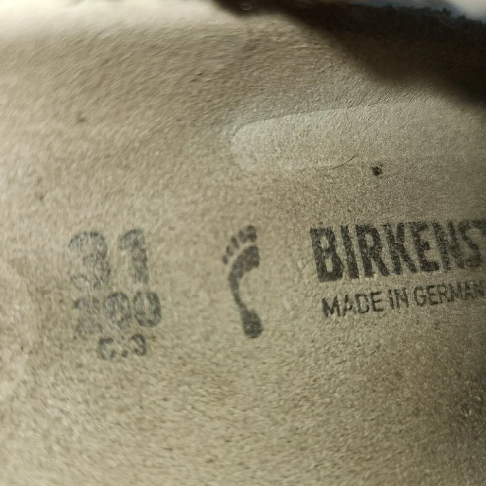 Birkenstock gizeh sandals